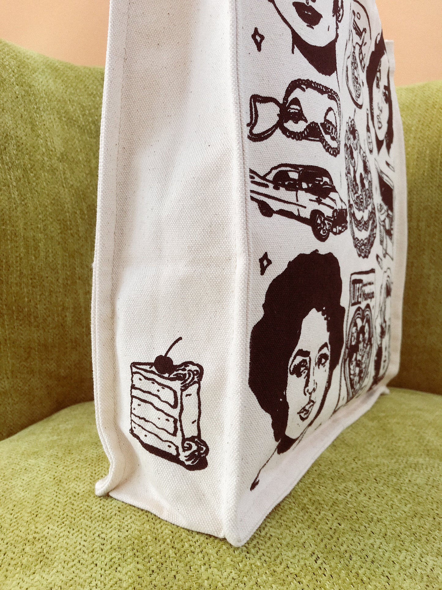 Old Glamour Tote
